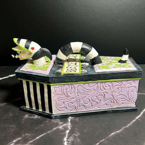 Jim Shore BeetleJuice Black and White Accent Decor Box - Picture 6 of 8